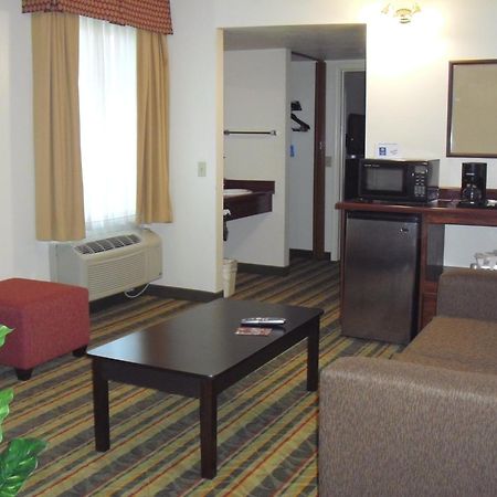 Best Western Visalia Hotel Exterior foto