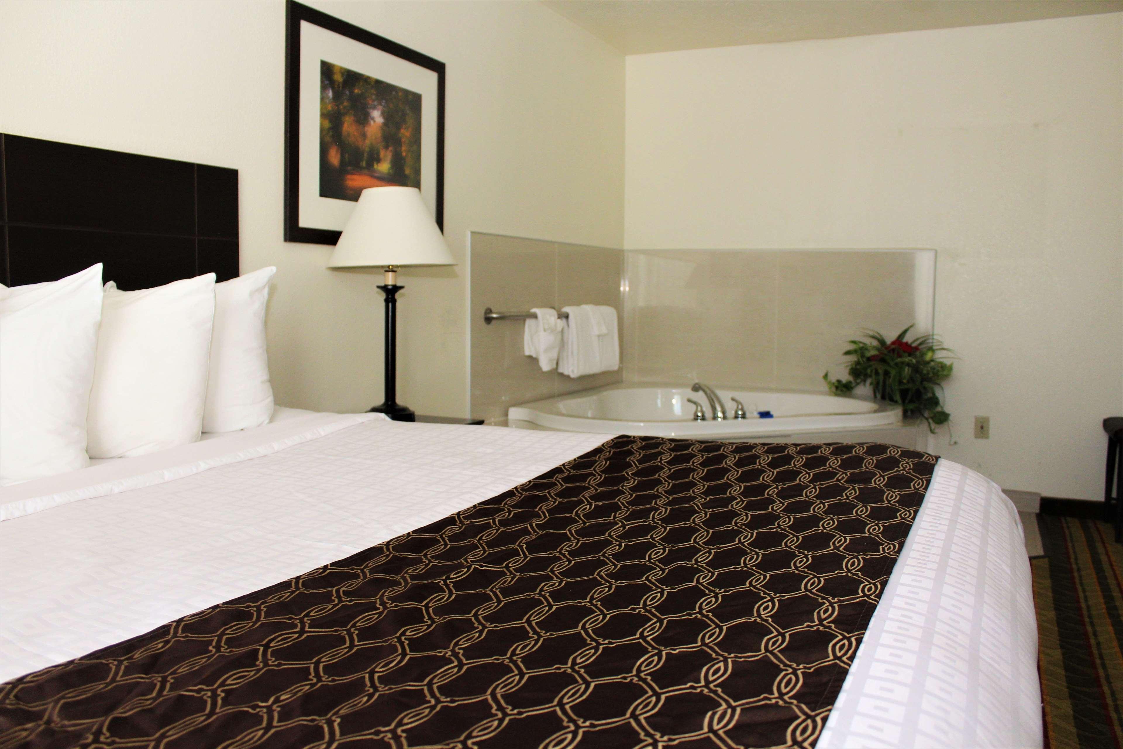 Best Western Visalia Hotel Exterior foto