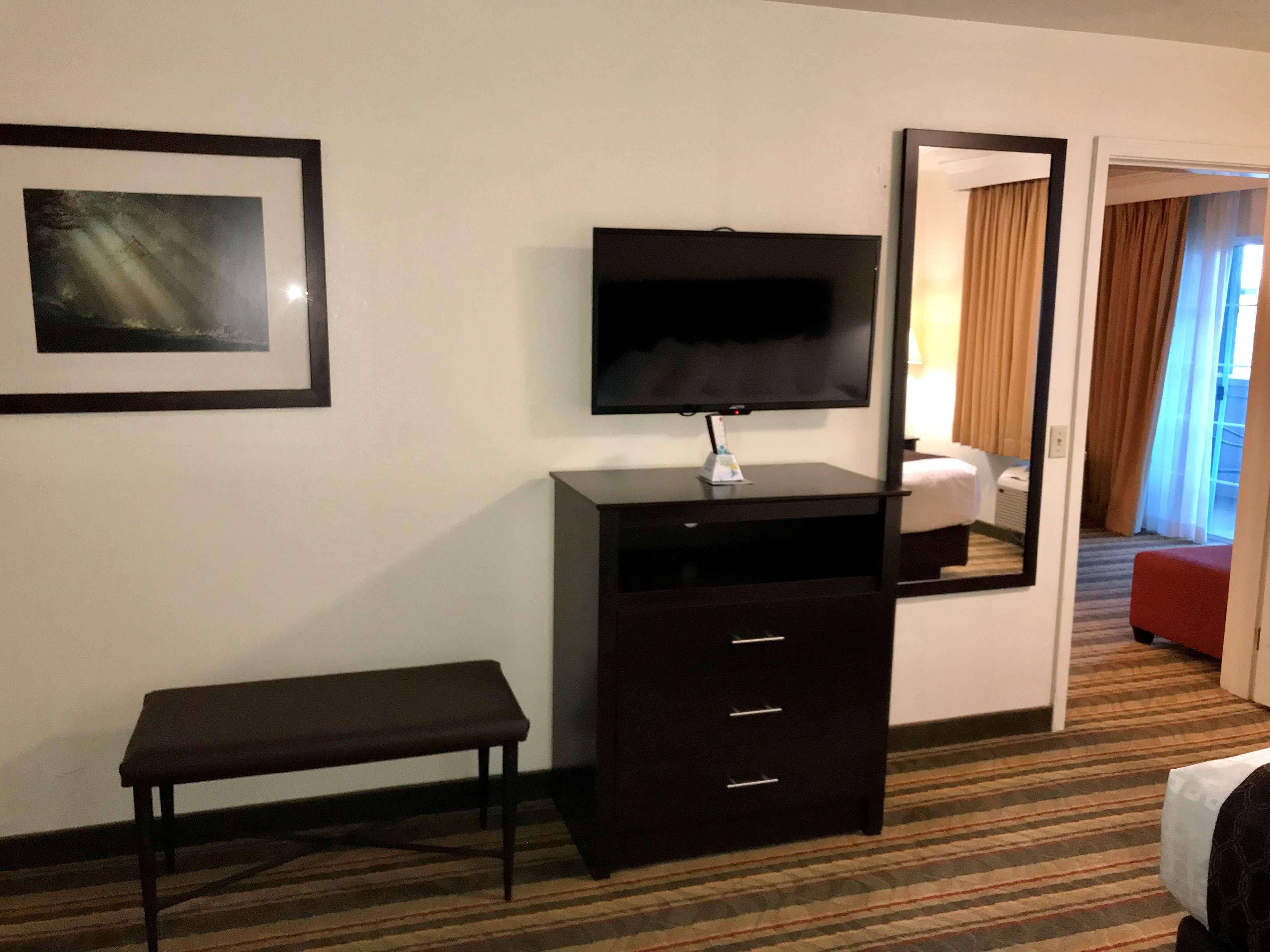 Best Western Visalia Hotel Exterior foto