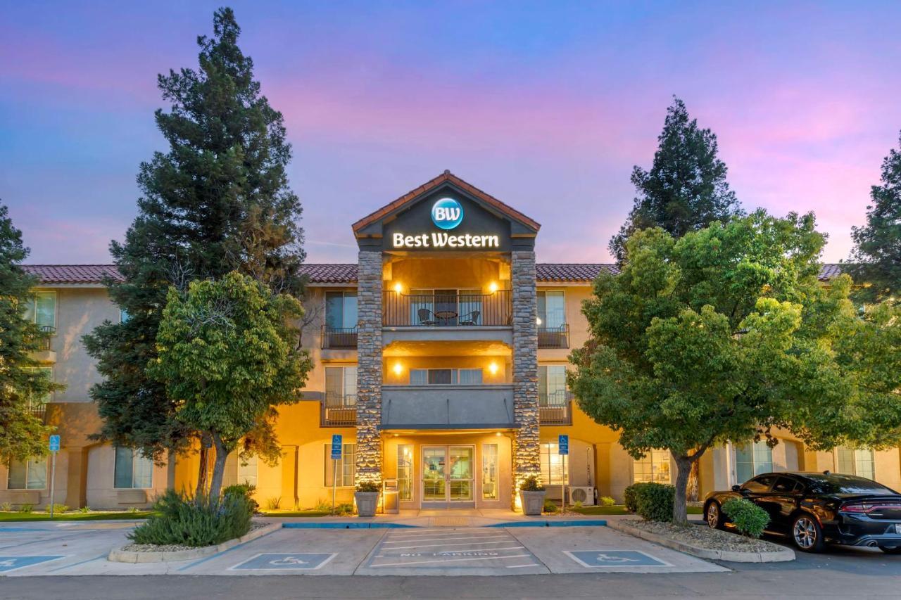 Best Western Visalia Hotel Exterior foto